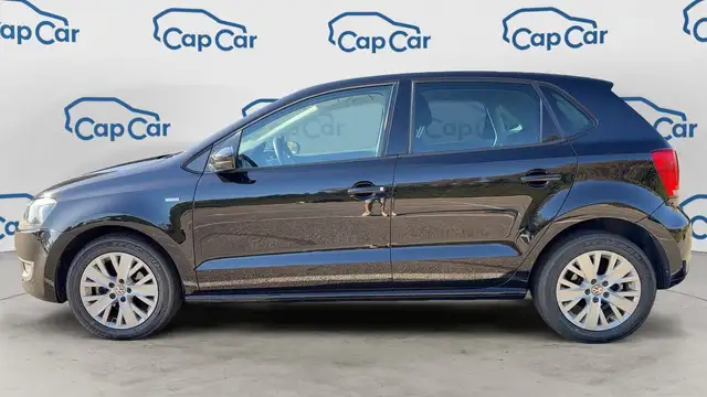 Volkswagen Polo view 2