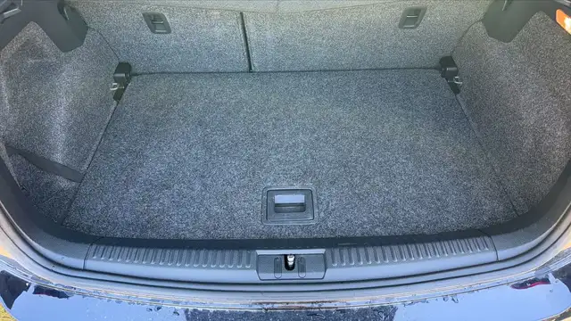 Volkswagen Polo view 14