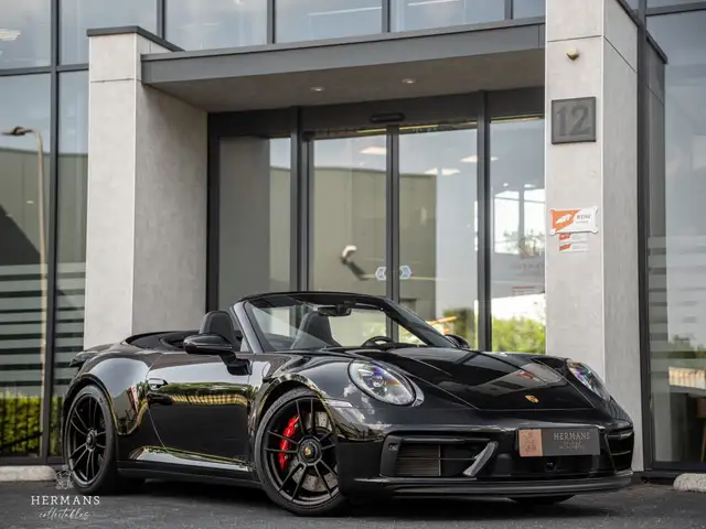 Porsche 992