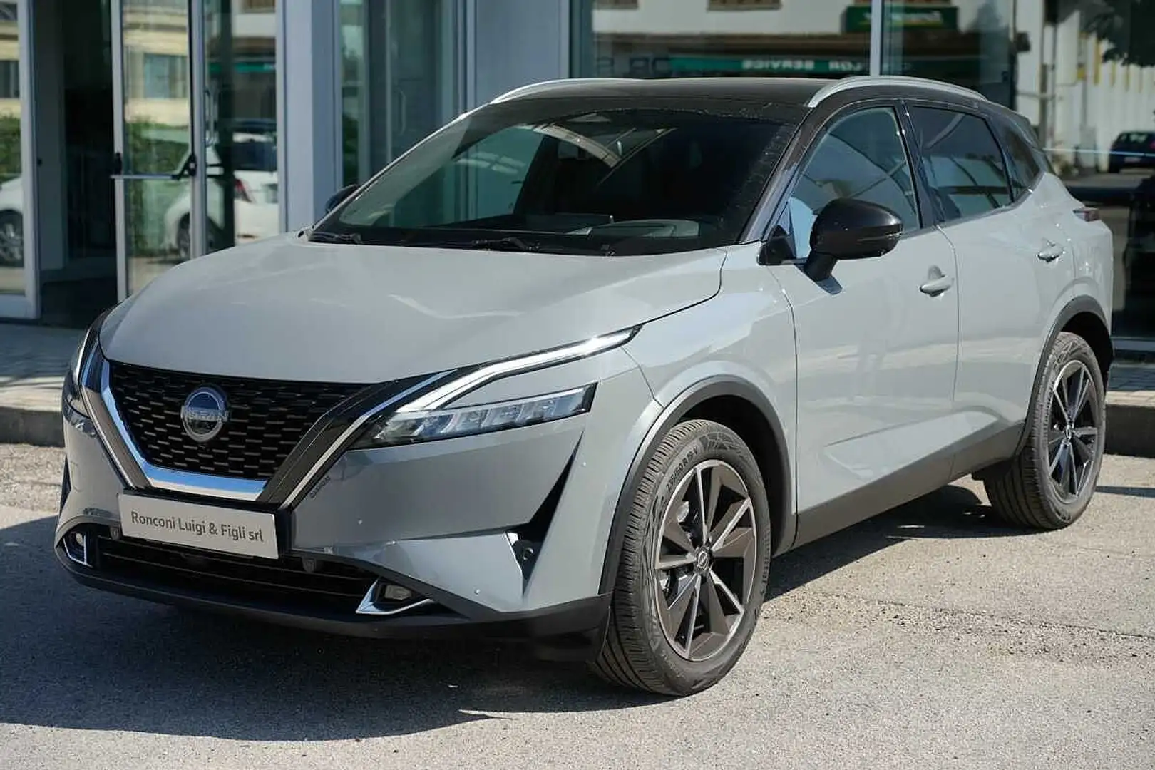 Nissan Qashqai 3ª serie MHEV 158 CV Xtronic Tekna+ Grigio - 1
