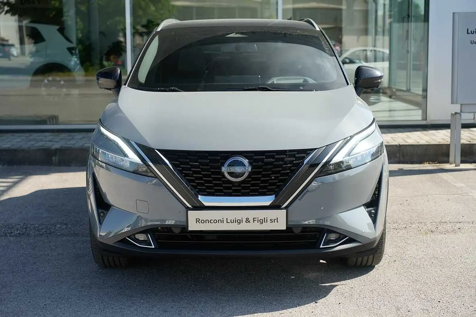 Nissan Qashqai 3ª serie MHEV 158 CV Xtronic Tekna+ Grigio - 2