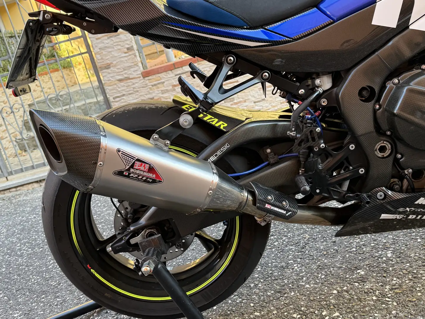 Suzuki GSX-R 1000 R - 2
