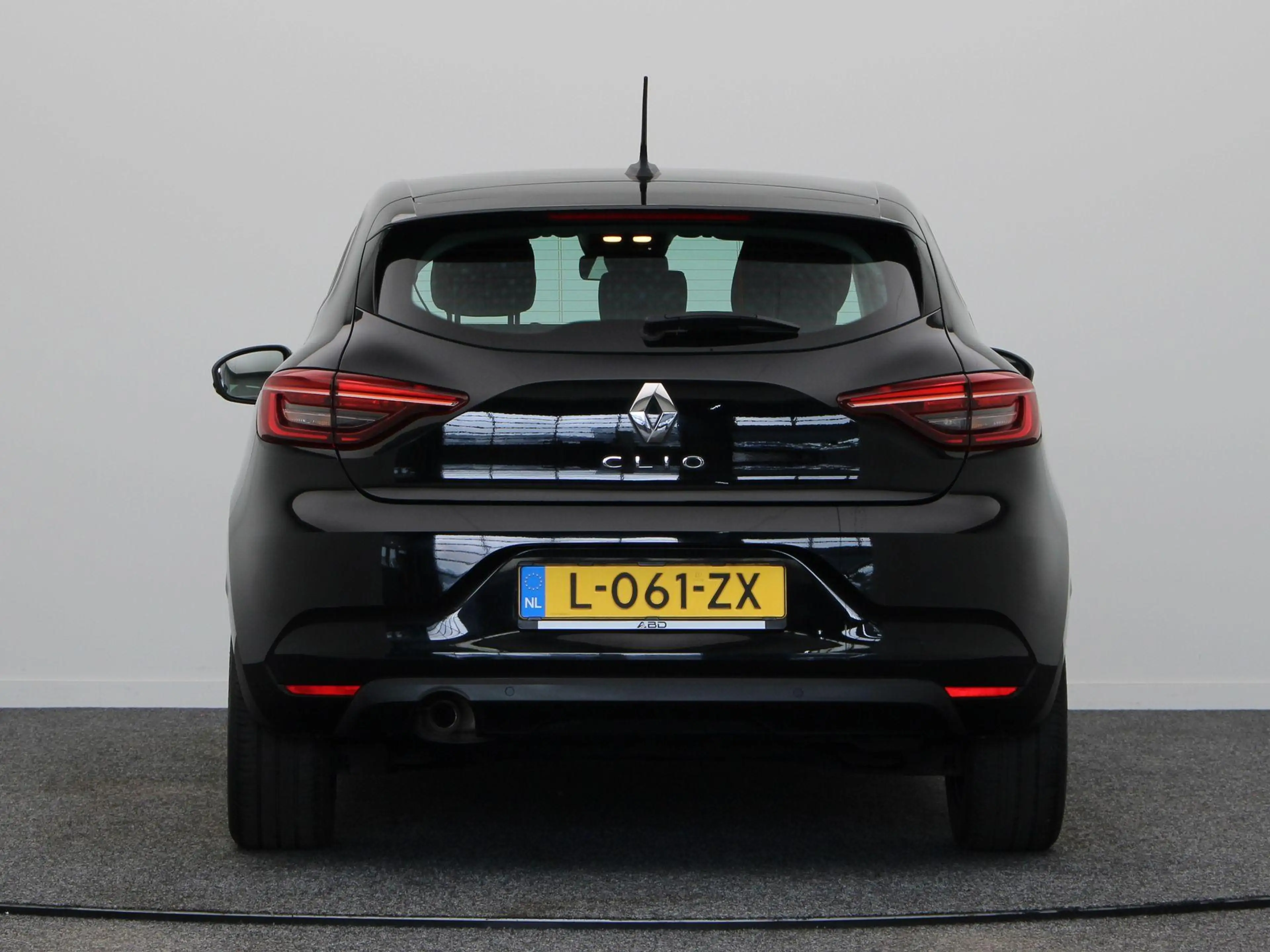 Renault Clio TCe 90pk Zen | 1e Eigenaar | Dealeronderhouden | P — photo 7