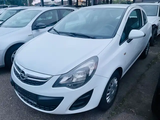 Opel Corsa view 8