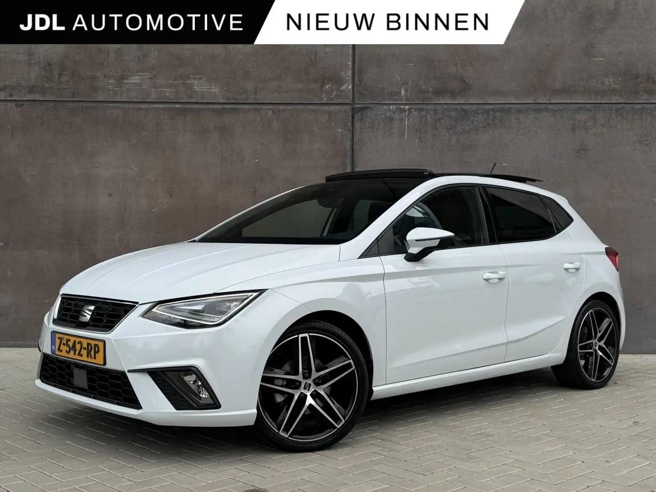 SEAT Ibiza 1.0 EcoTSI FR Plus Connect Panorama dak Full L