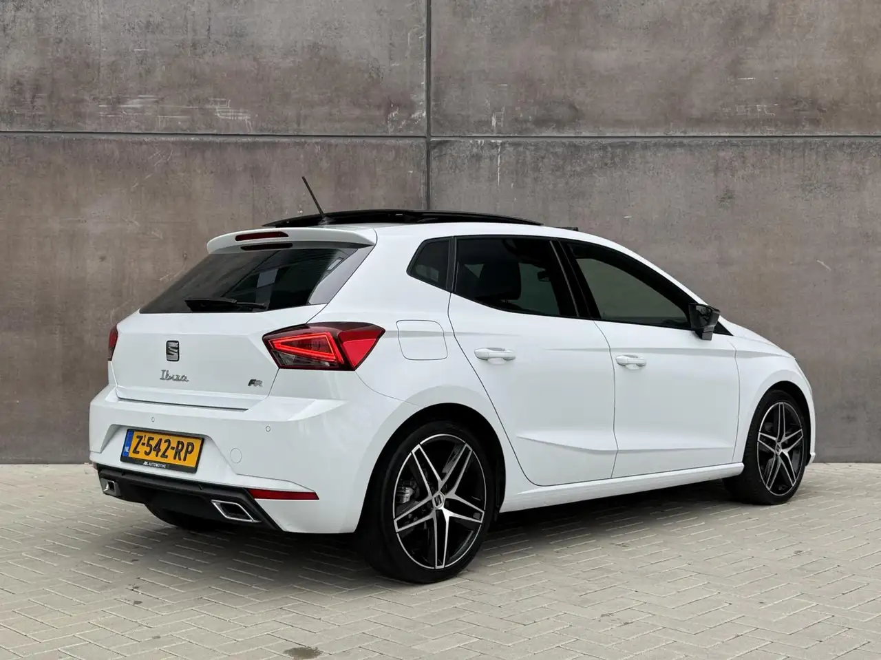 SEAT Ibiza 1.0 EcoTSI FR Plus Connect Panorama dak Full L, миниатюра 3
