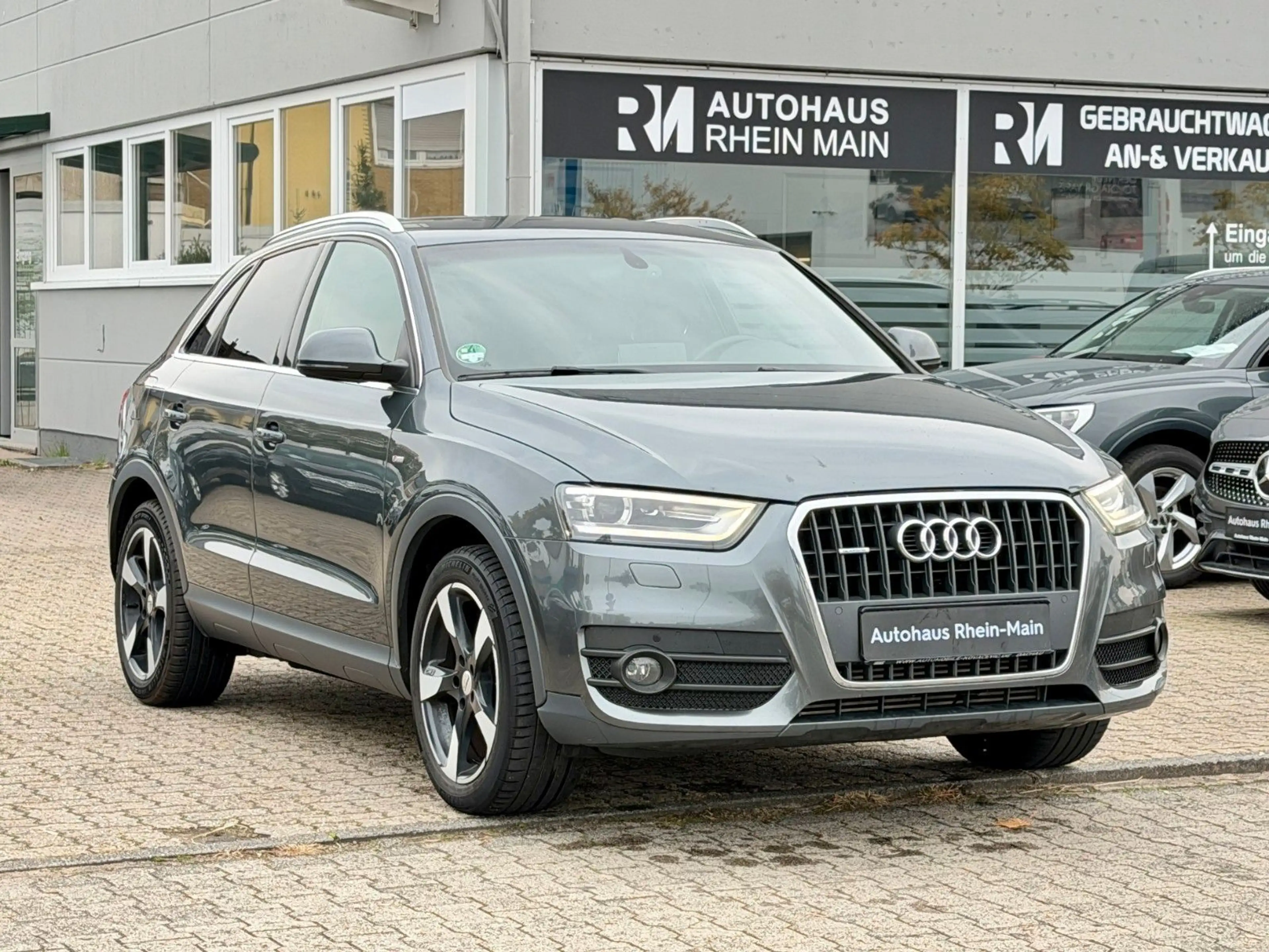 Audi Q3 2.0 TDI quattro*S-Line*Aut.*Led*Nav*DaytonaGr