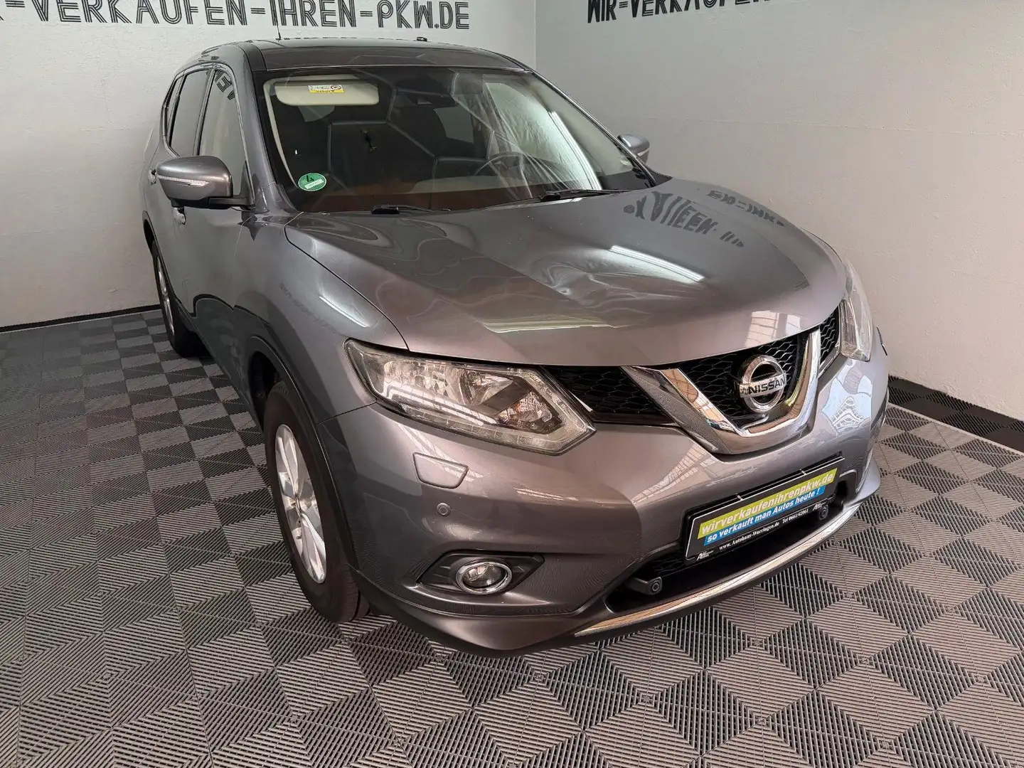 Nissan X-Trail 1.6 dciAcenta 2WD °PANO°360°AHK Gris - 2