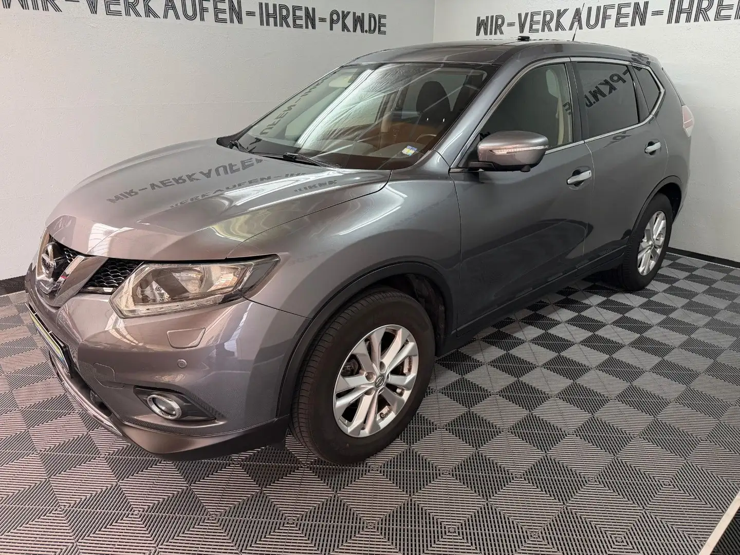 Nissan X-Trail 1.6 dciAcenta 2WD °PANO°360°AHK Gris - 1