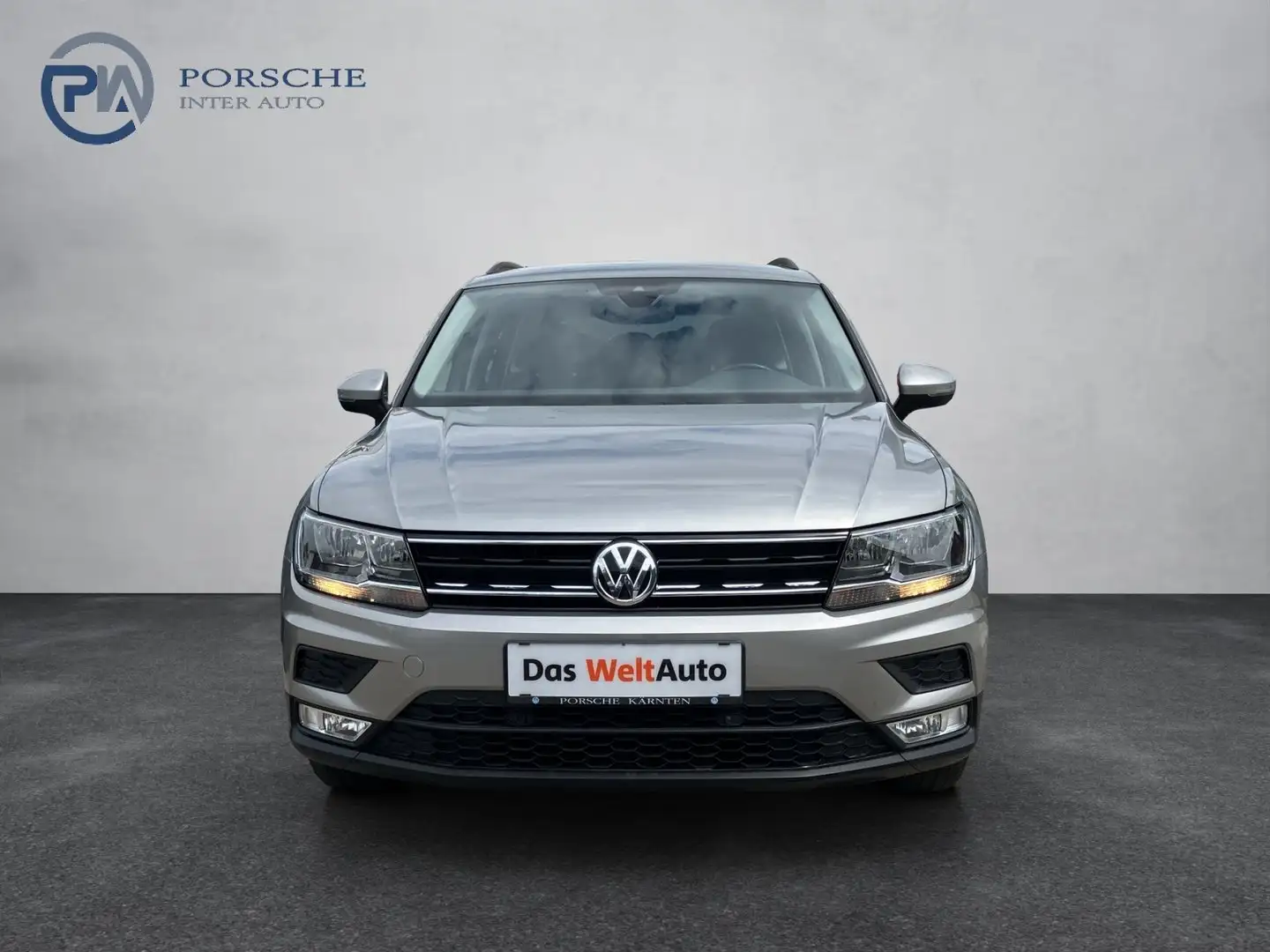 Volkswagen Tiguan Trendline TDI SCR Silber - 2