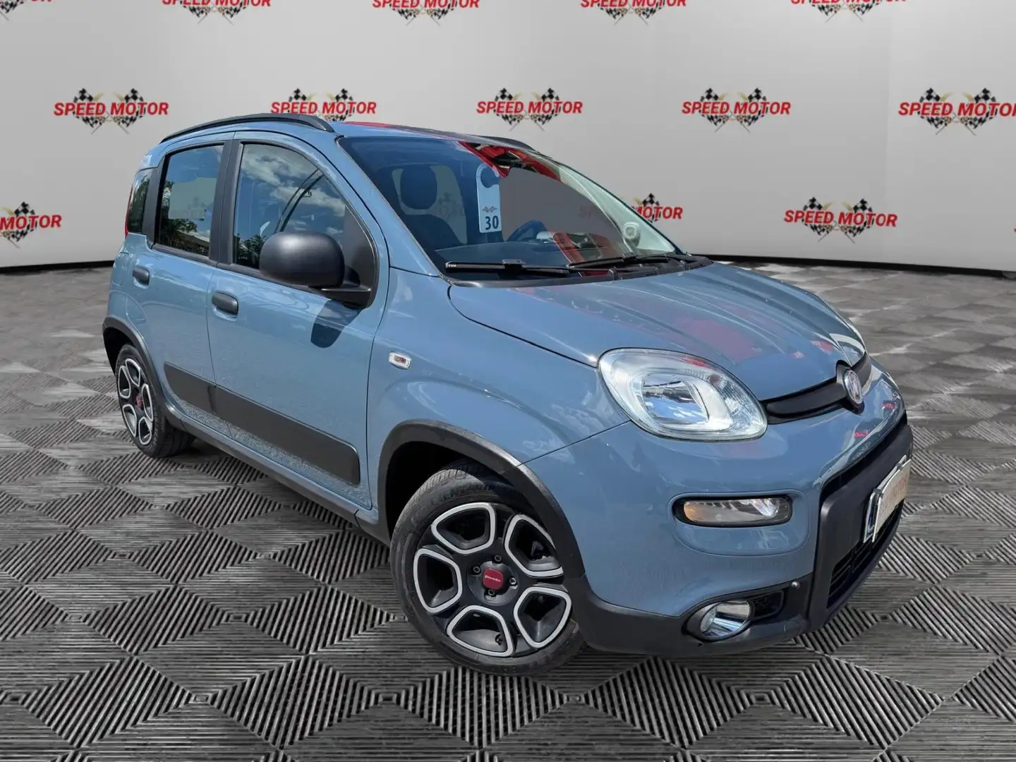 Fiat Panda 1.0 FireFly Hybrid, 5 POSTI, VOLANTE MULTIFUZIONE Grijs - 1