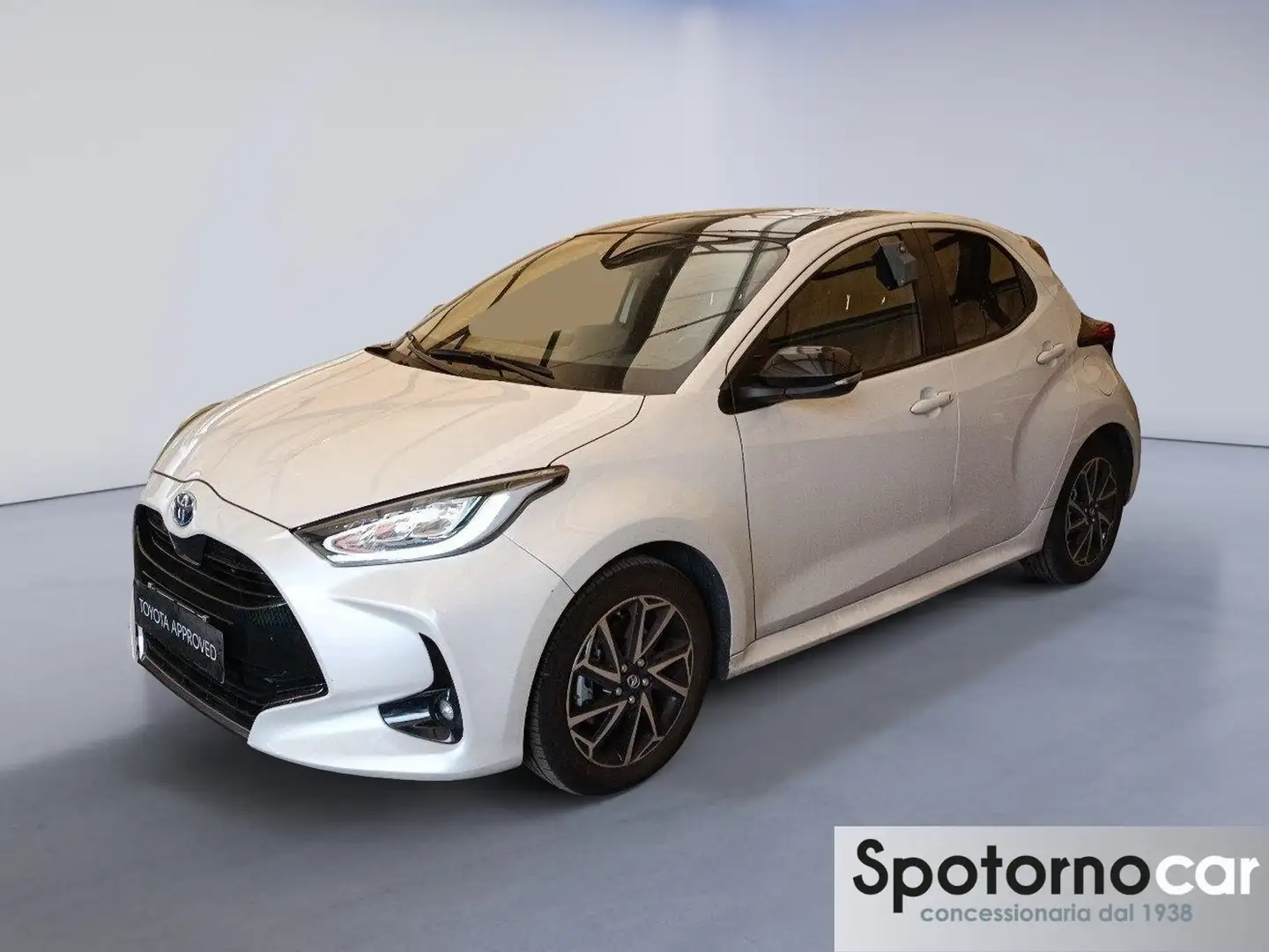 Toyota Yaris Yaris 1.5 Hybrid 5 porte Lounge Bianco - 1