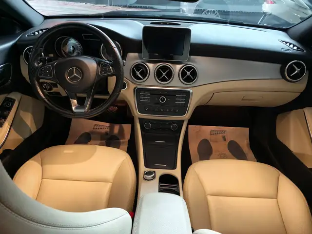 Mercedes-Benz CLA 250 CLA Shooting Brake Premium PERFETTA!