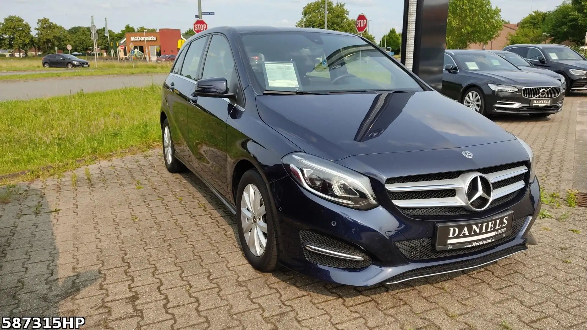 Mercedes-Benz B 180 Style Navigation LED Automatik Park Pilot Azul - 2