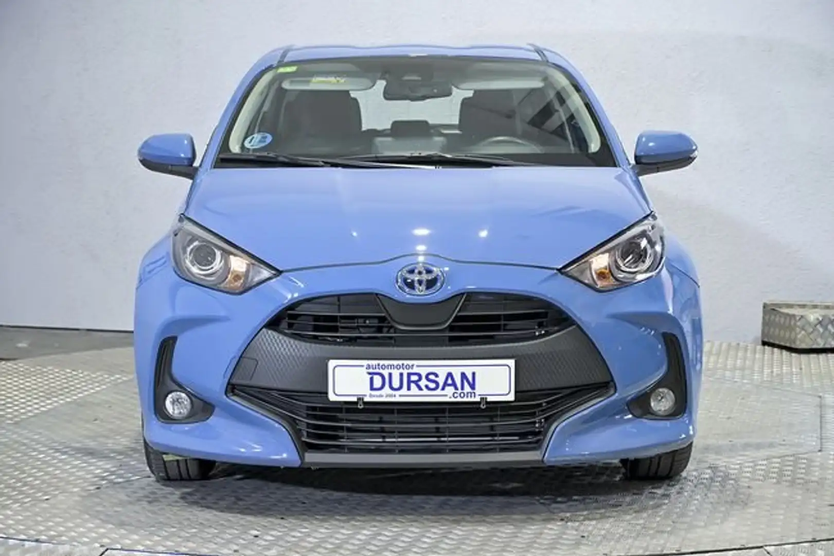 Toyota Yaris 120H 1.5 Active Tech Azul - 2