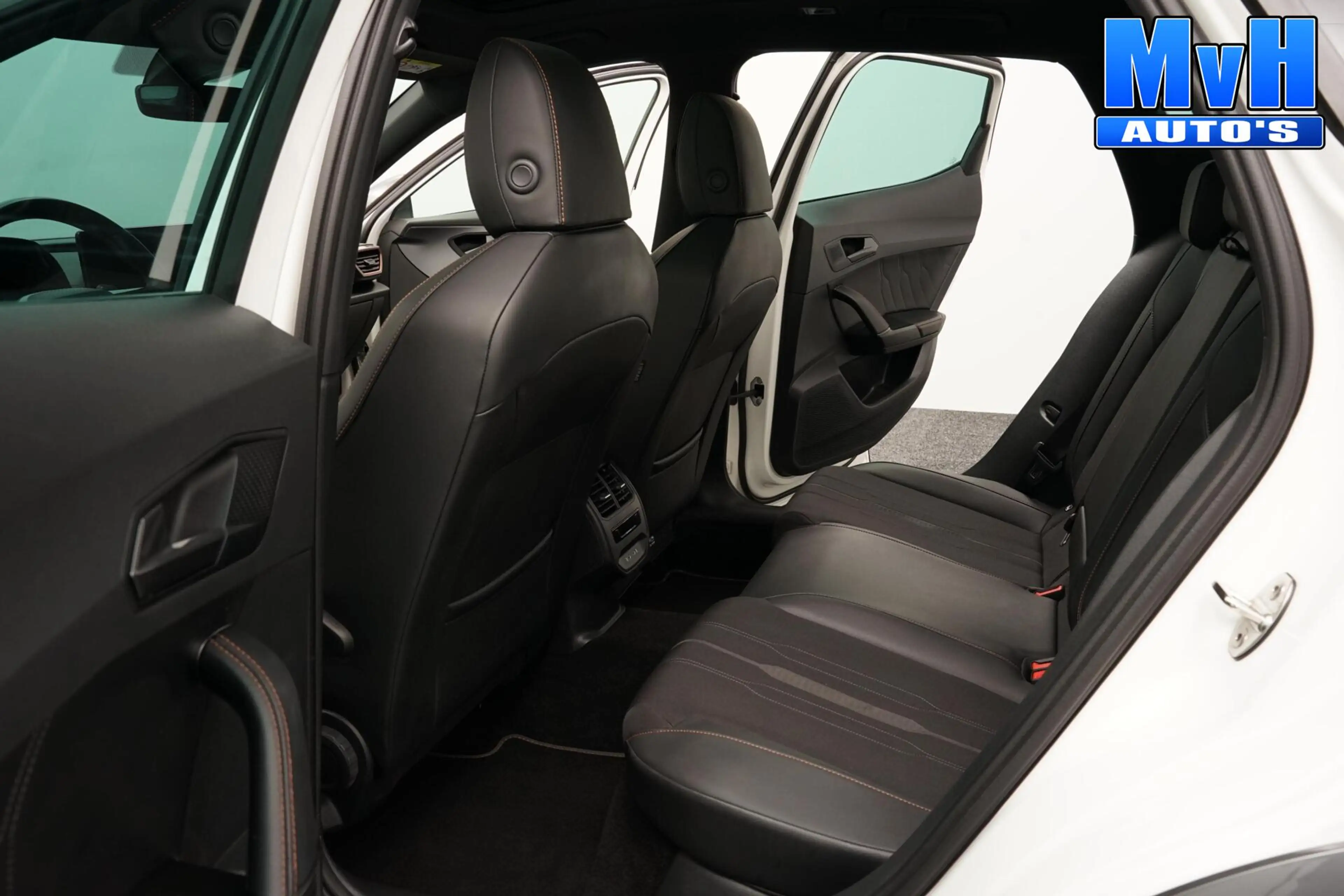 CUPRA Formentor 1.4 PHEV|PANO|STUUR.VERW|TREKHAAK|CAM|SOH91% — photo 14