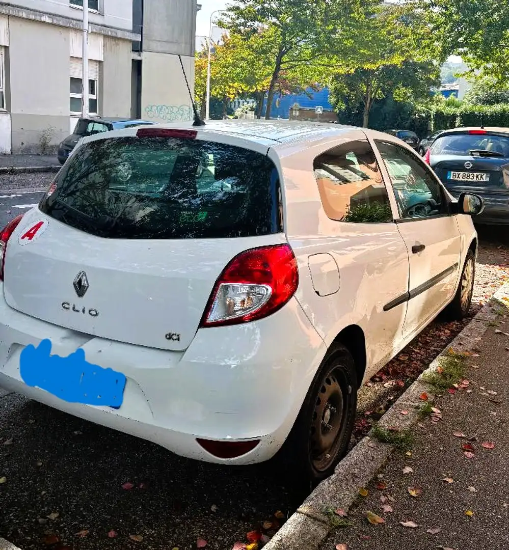 Renault Clio CLIO III SOCIETE DCI 75 ECO2 GENERIQUE EURO 5 Blanc - 2