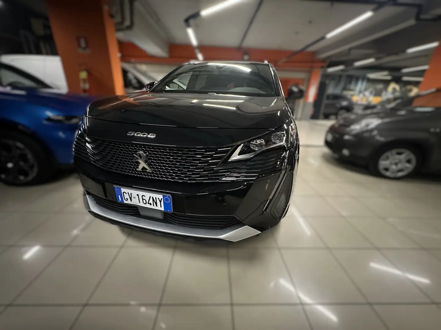 Peugeot 5008 5008 II 2021 1.2 puretech t GT s Nero - 1