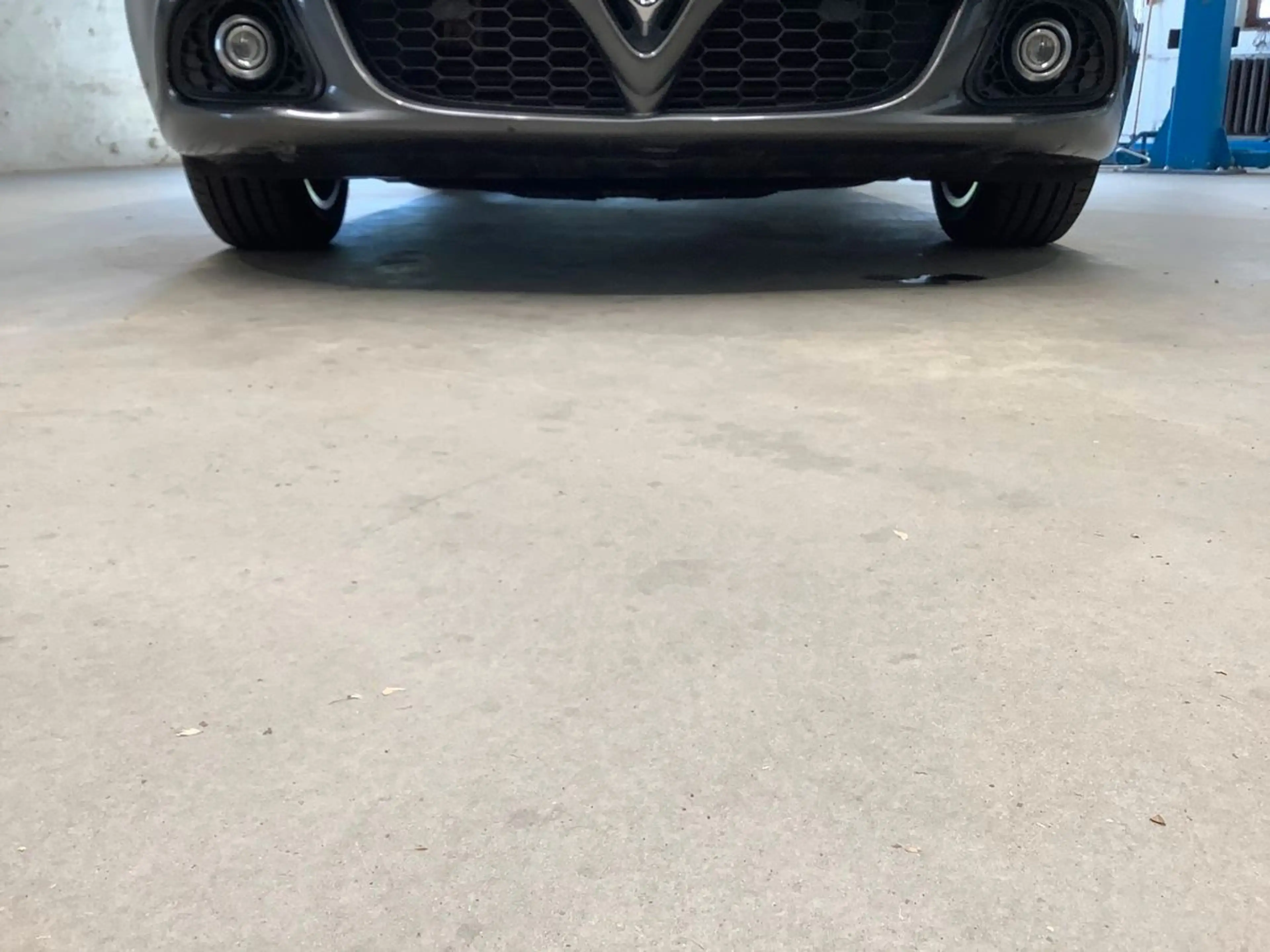 Alfa Romeo Giulietta Turismo AUTOM KLIMA NAVI SHZG LMF — photo 11