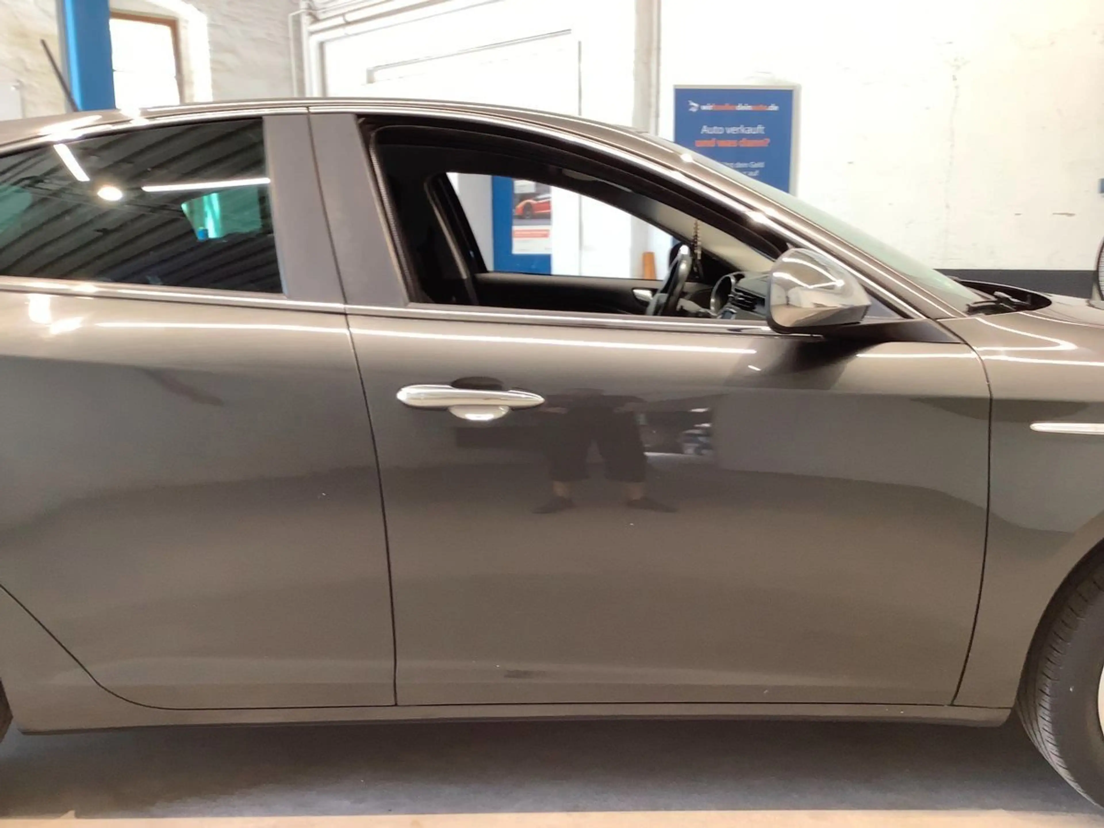 Alfa Romeo Giulietta Turismo AUTOM KLIMA NAVI SHZG LMF — photo 3