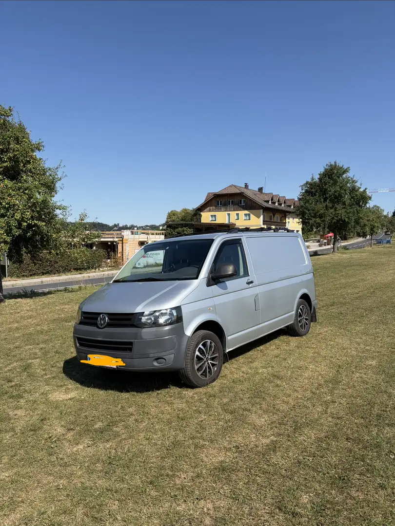 Volkswagen T5 Transporter Kastenwagen 2,0 TDI 4motion D-PF Silber - 1