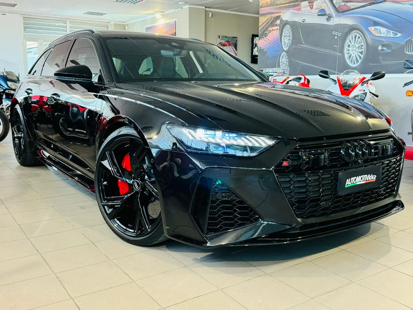 Audi RS6 Avant4.0 600 CV D. PLUS CARBO 22" PANORAMA HEAD-UP Noir - 2