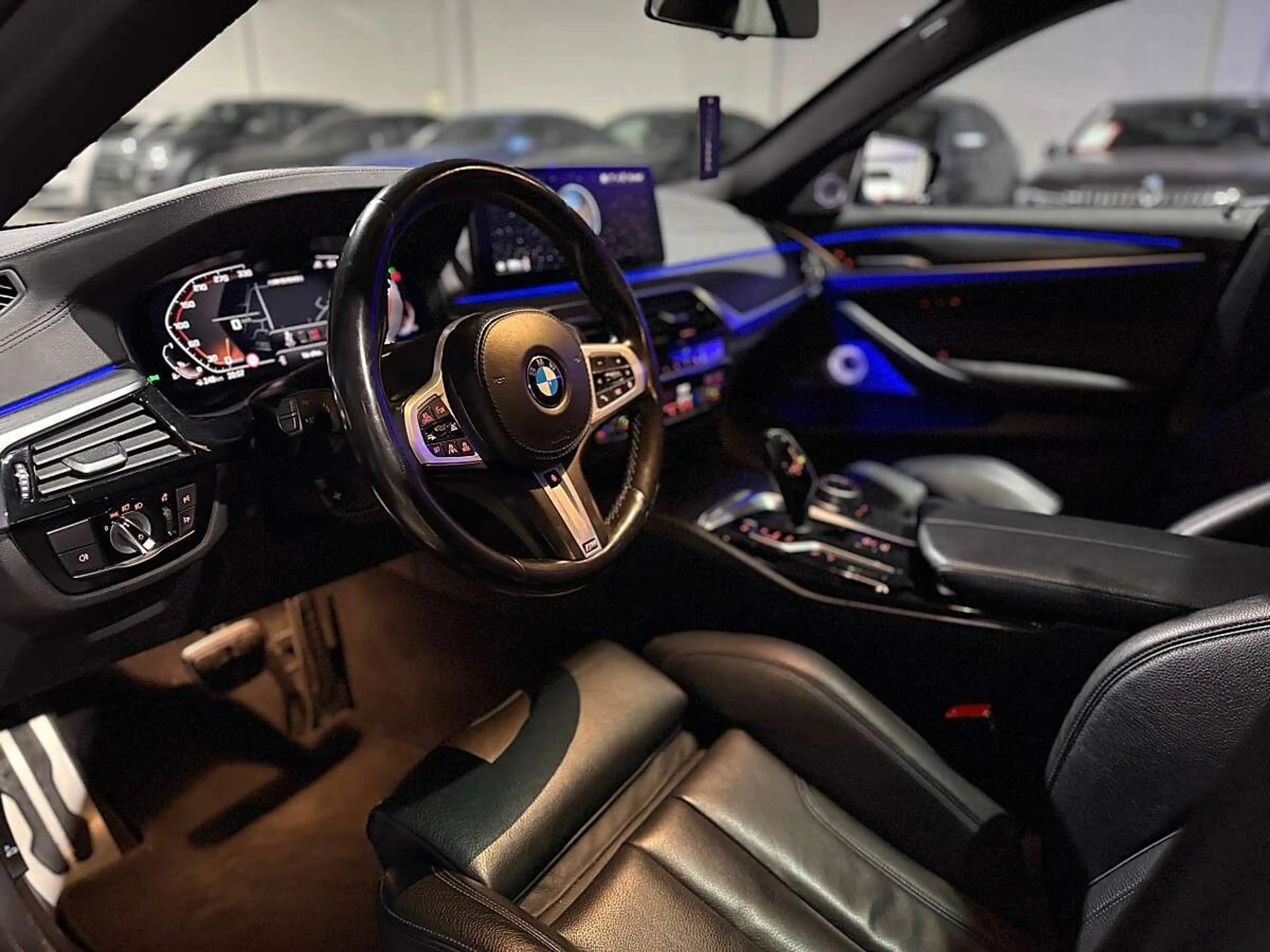 BMW M550 M550 i xDrive *VOLLAUSSTATTUNG* — photo 7