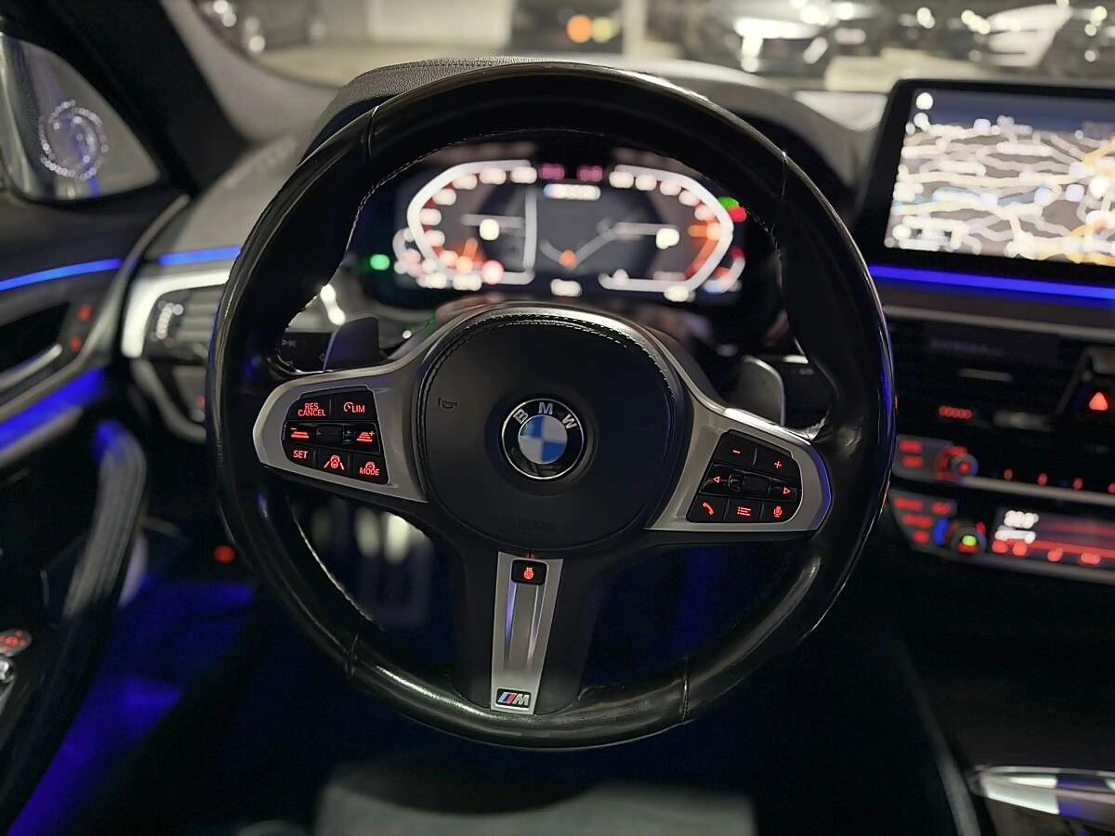 BMW M550 M550 i xDrive *VOLLAUSSTATTUNG* — photo 12