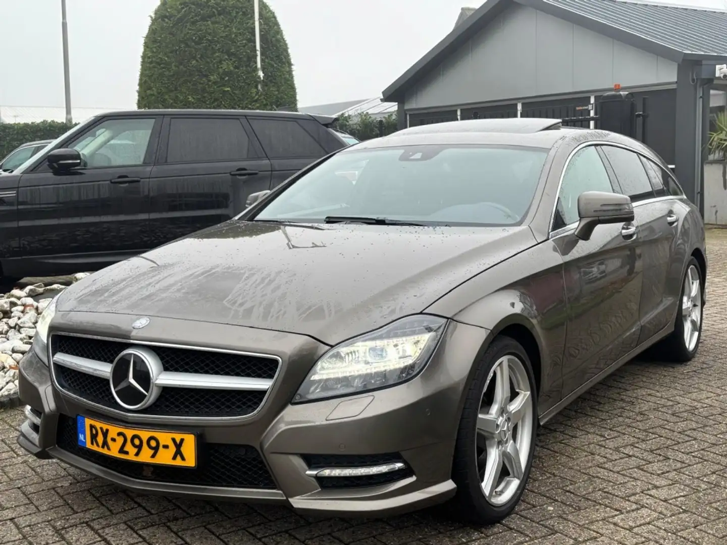 Mercedes-Benz CLS 350 Shooting Brake CDI 4-Matic AMG 2014 Grau - 1