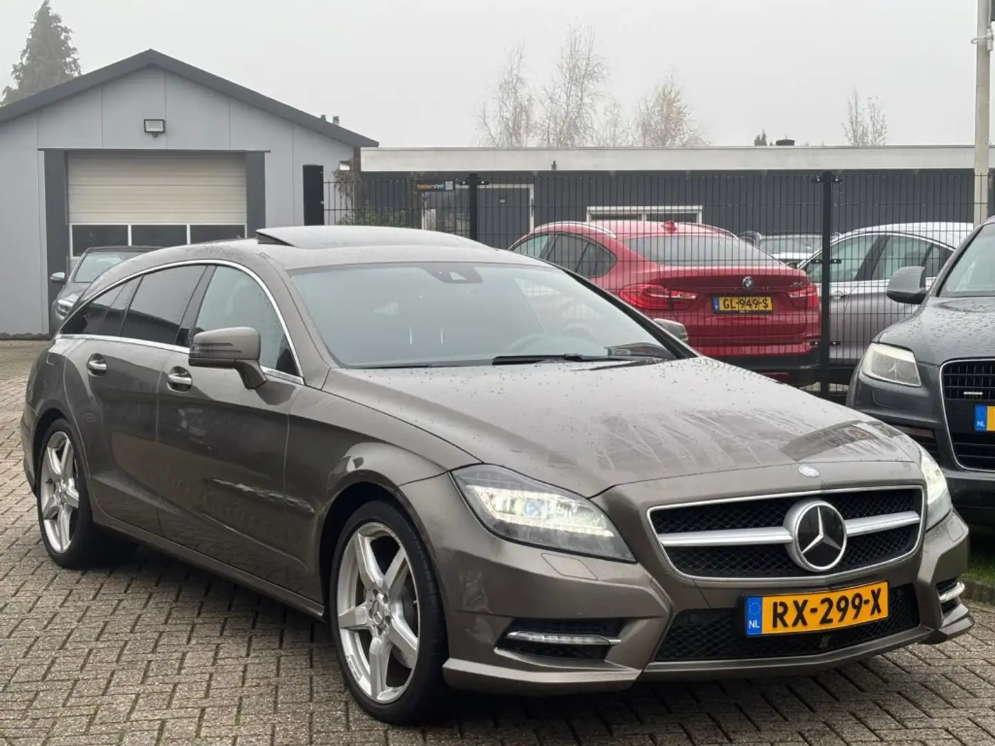 Mercedes-Benz CLS 350 Shooting Brake CDI 4-Matic AMG 2014 Grijs - 2