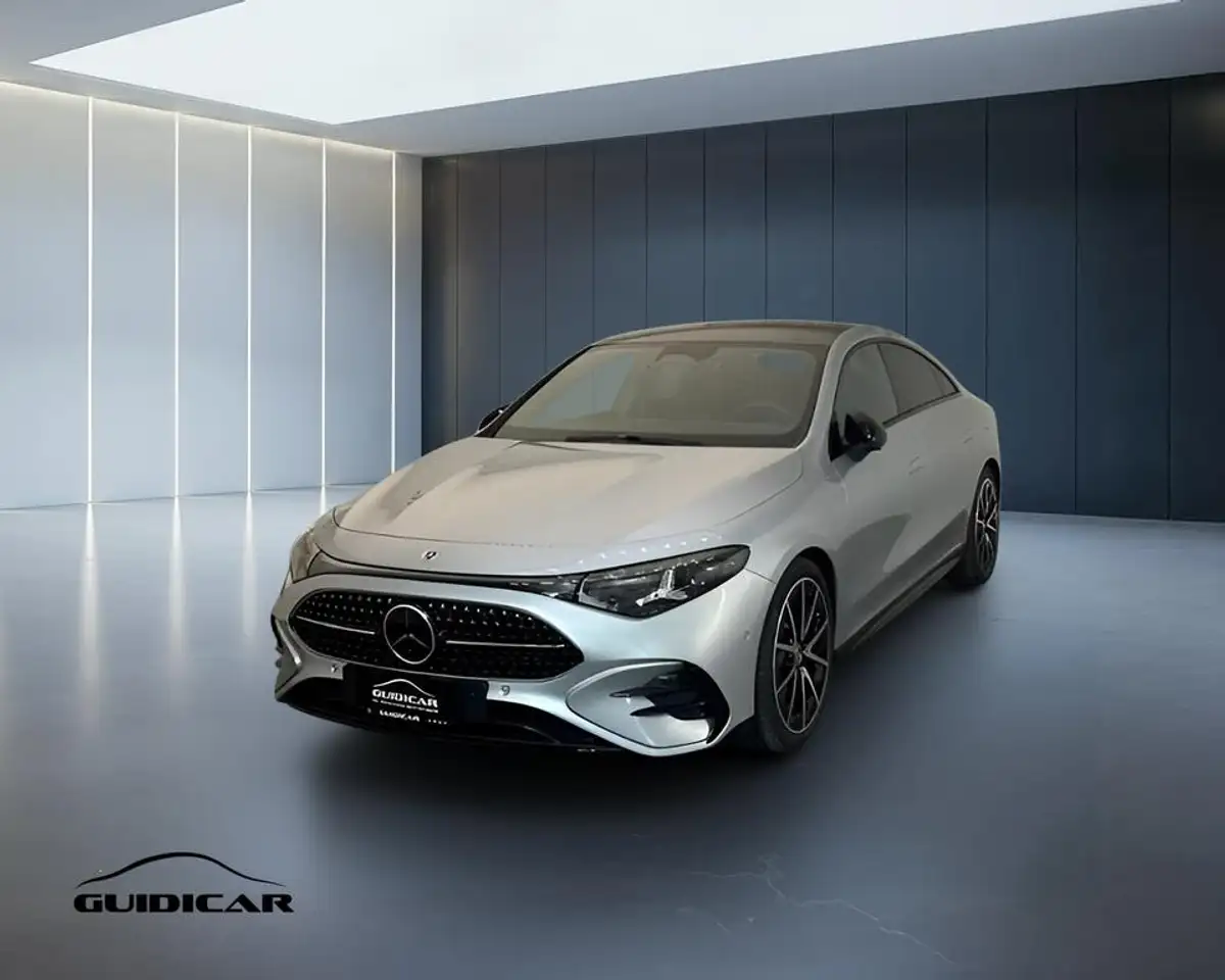 Mercedes-Benz CLA 200