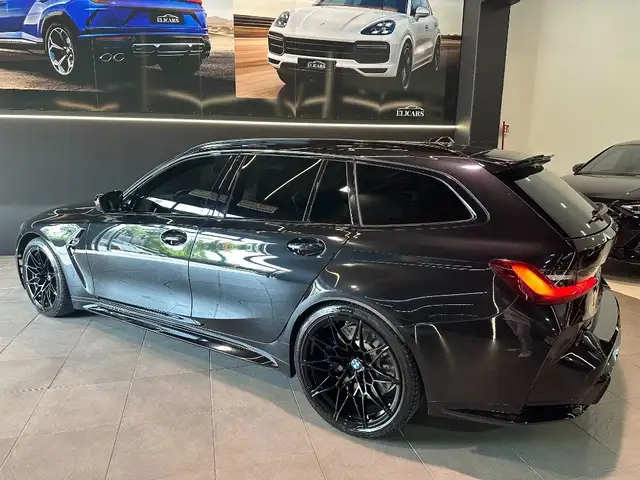 BMW M3 view 6