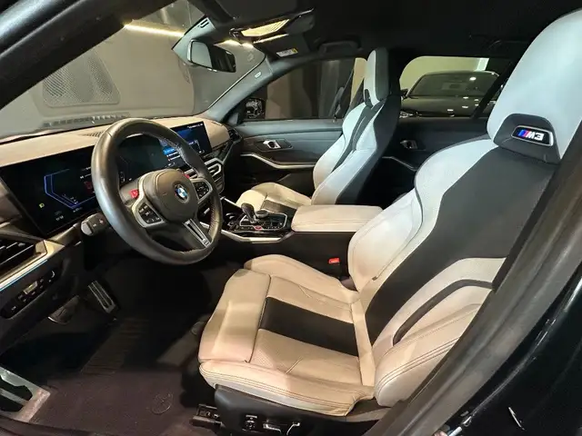BMW M3 view 8