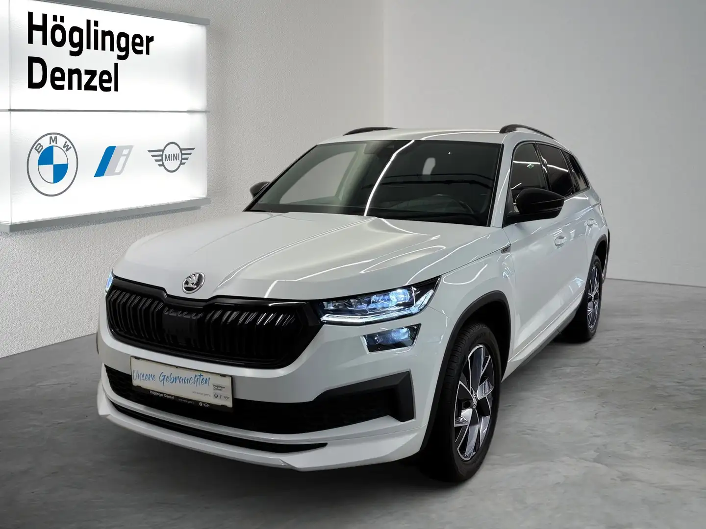 Skoda Kodiaq 2,0 TDI SCR Sportline DSG Weiß - 1