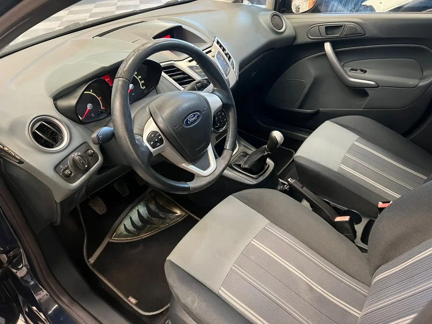 Ford Fiesta 1.4 TDCi 5p. Titanium Blu/Azzurro - 2