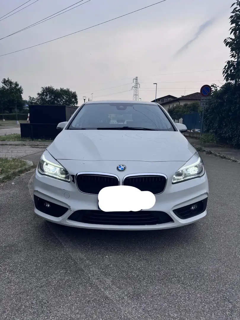 BMW 216 216d Active Tourer Luxury - 2