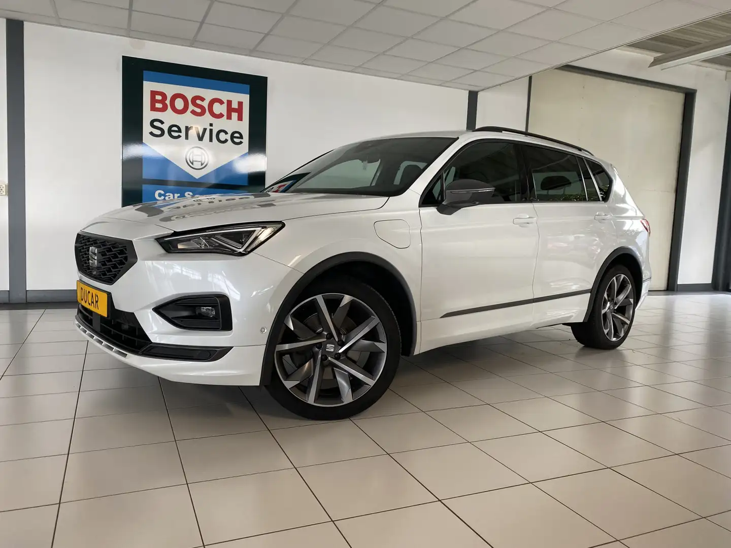 SEAT Tarraco 1.4 TSI e-Hybrid PHEV FR Trekhaak /Apple carplay/a Wit - 1
