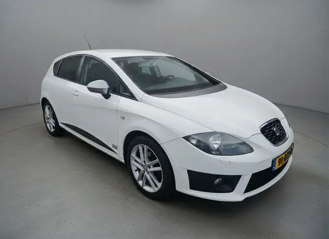 SEAT Leon 1.8 TFSI FR armin v buren