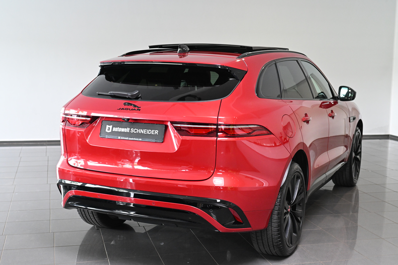 Jaguar F-Pace R-Dynamic Black Pack AWD Pano Leder 22 — photo 2