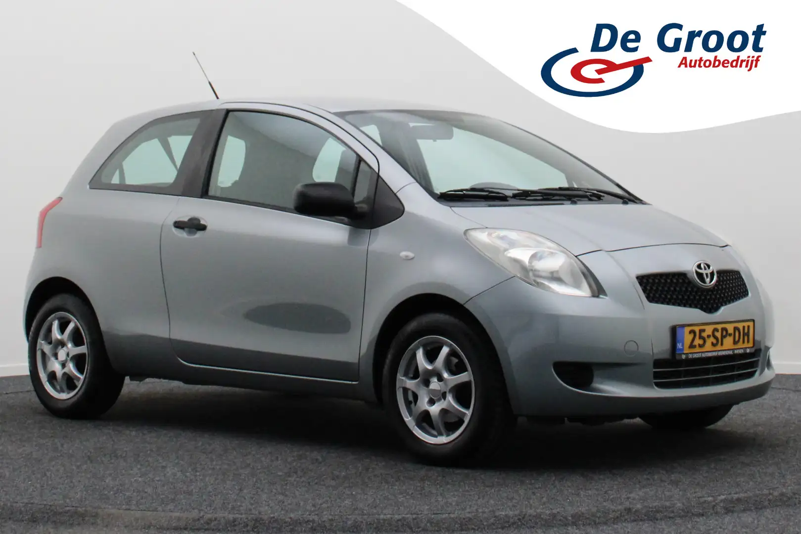 Toyota Yaris 1.3 VVTi Terra Elektrisch Pakket, Stuurbekrachtigi Gris - 1