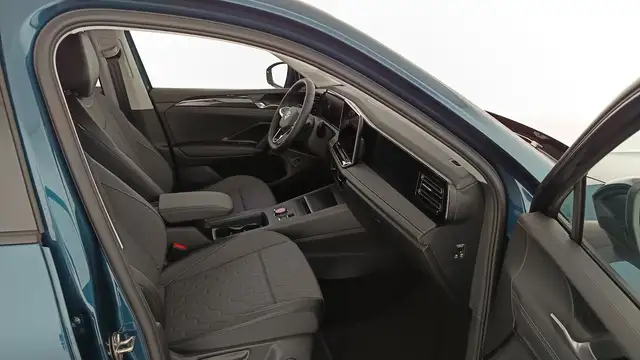 Volkswagen Tiguan view 10