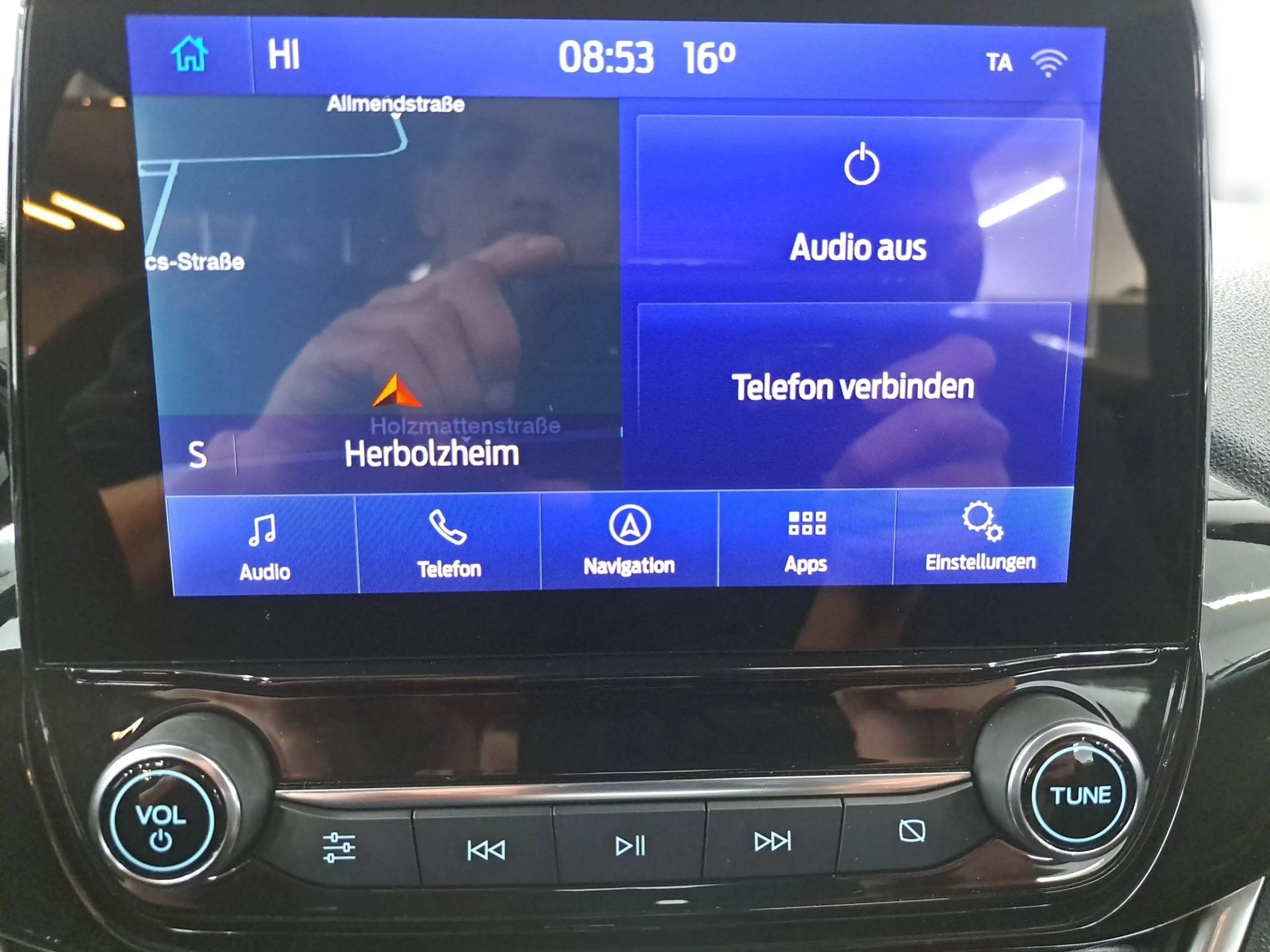 Ford Fiesta Titanium LED NAVI ALU TEMP. Aut. — photo 13
