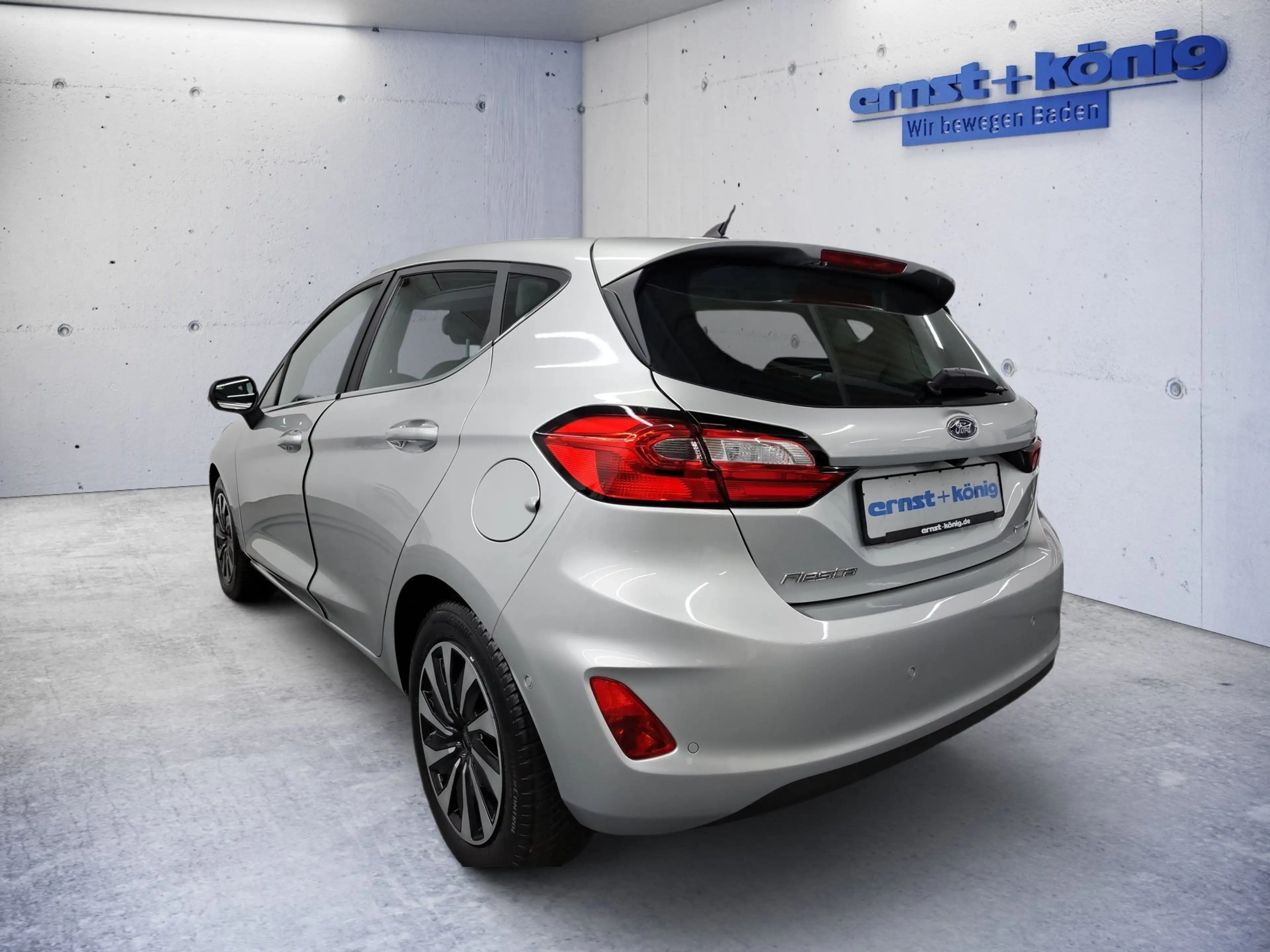 Ford Fiesta Titanium LED NAVI ALU TEMP. Aut. — photo 4