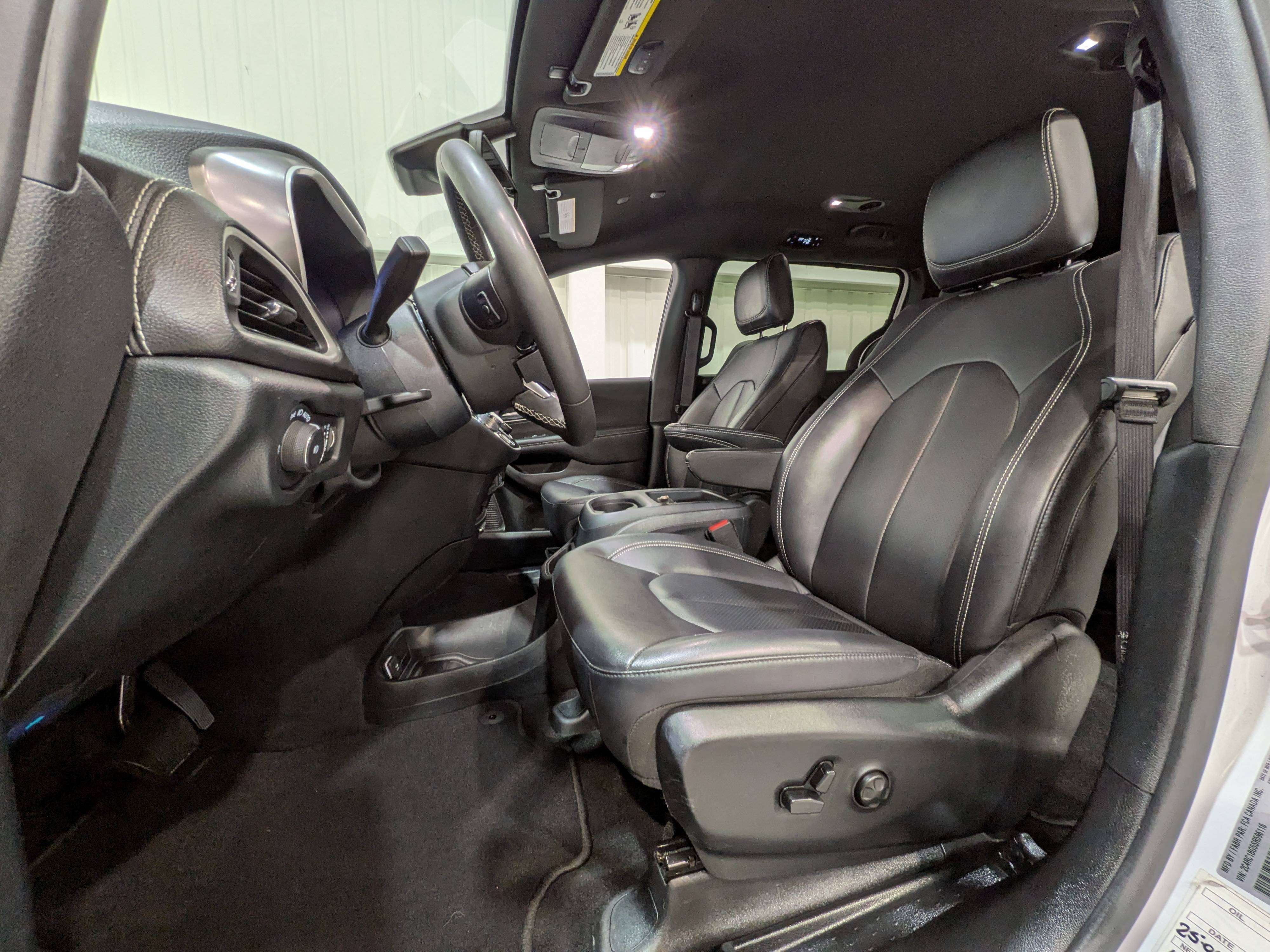 Chrysler Pacifica 2025