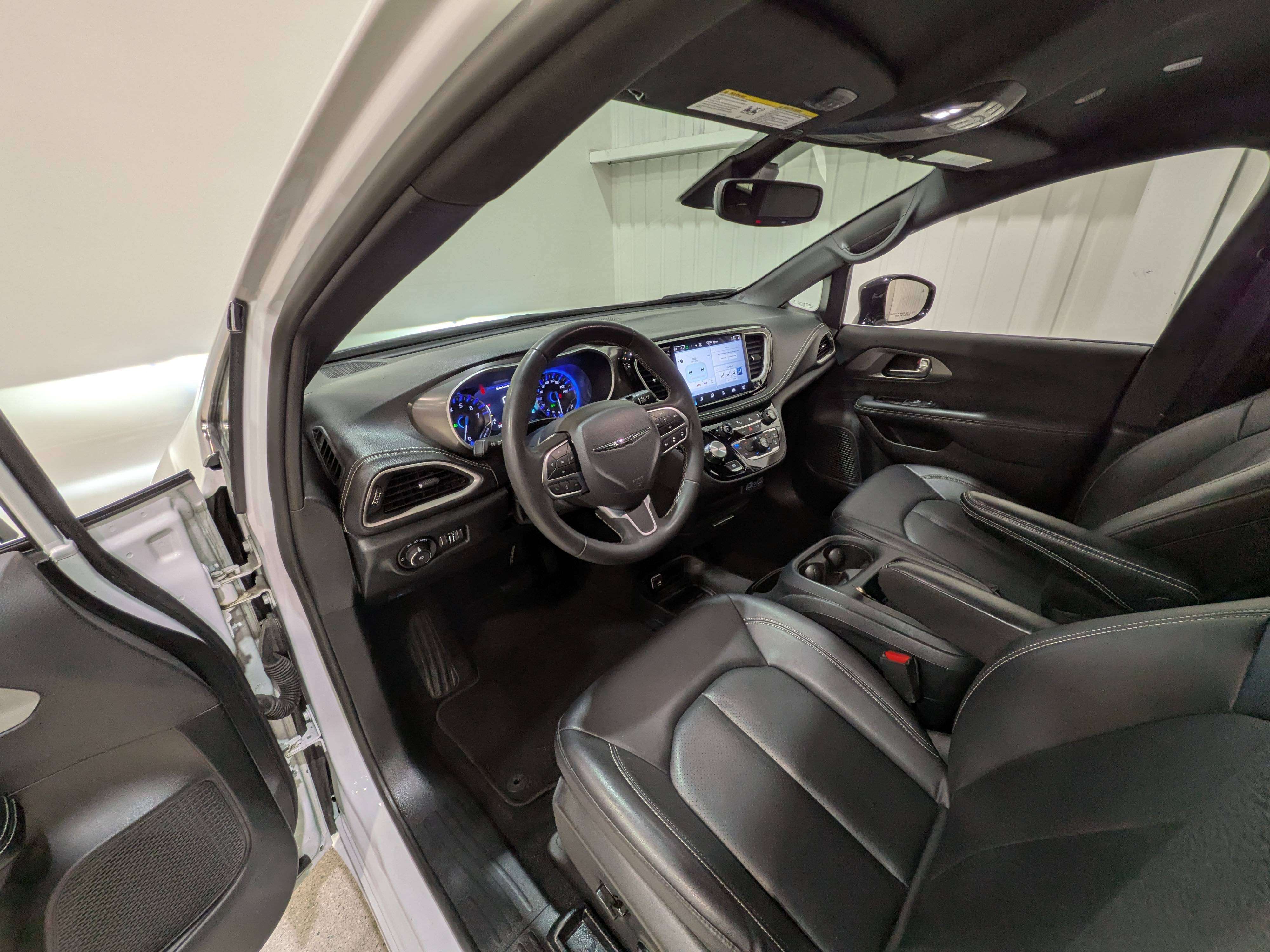Chrysler Pacifica 2025