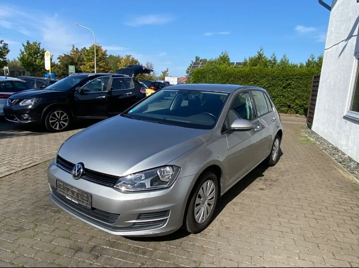 Volkswagen Golf 1.2 TSI BMT Business 110 - 1
