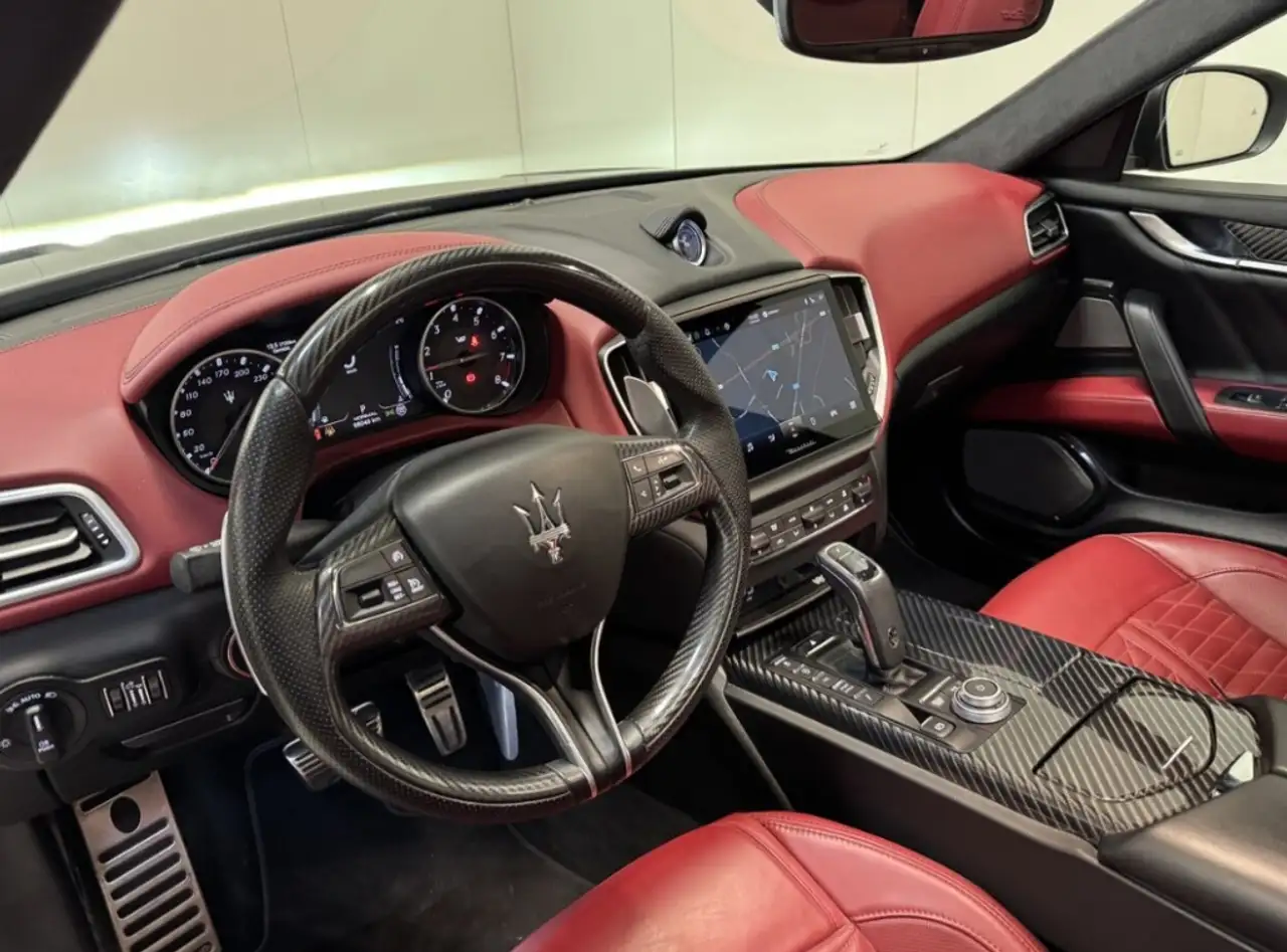 Maserati Ghibli 2021 — фото 15