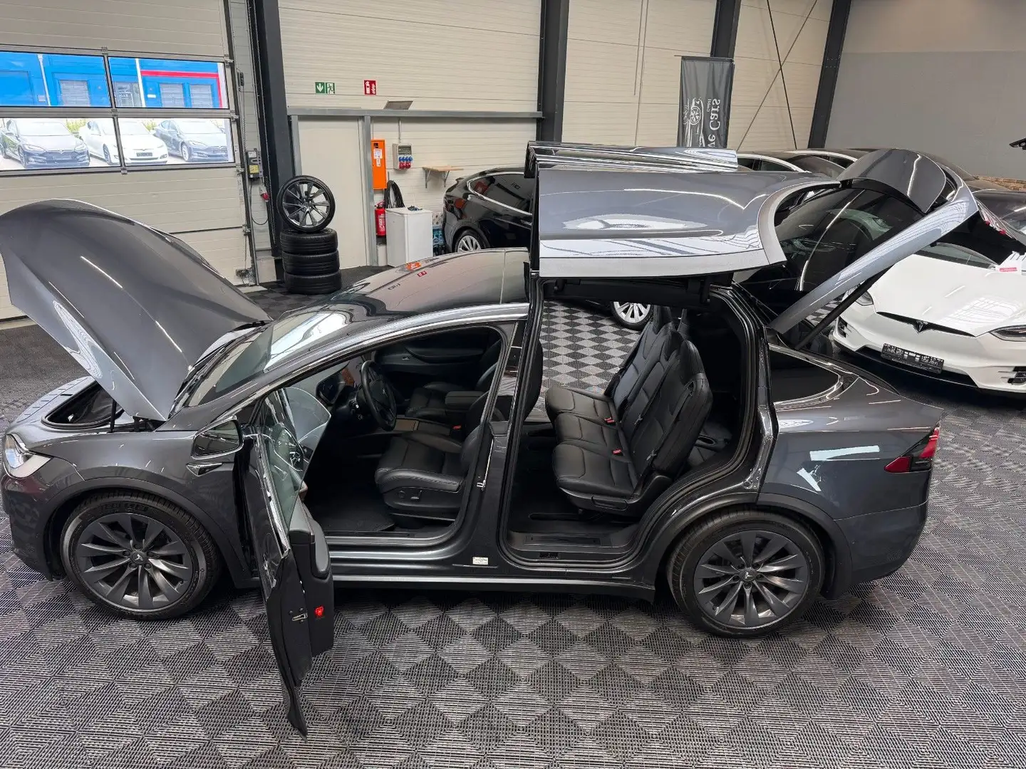 Tesla Model X MODEL X 100D DUAL MOTOR | MCU2 | 7 SEAT | Grau - 2