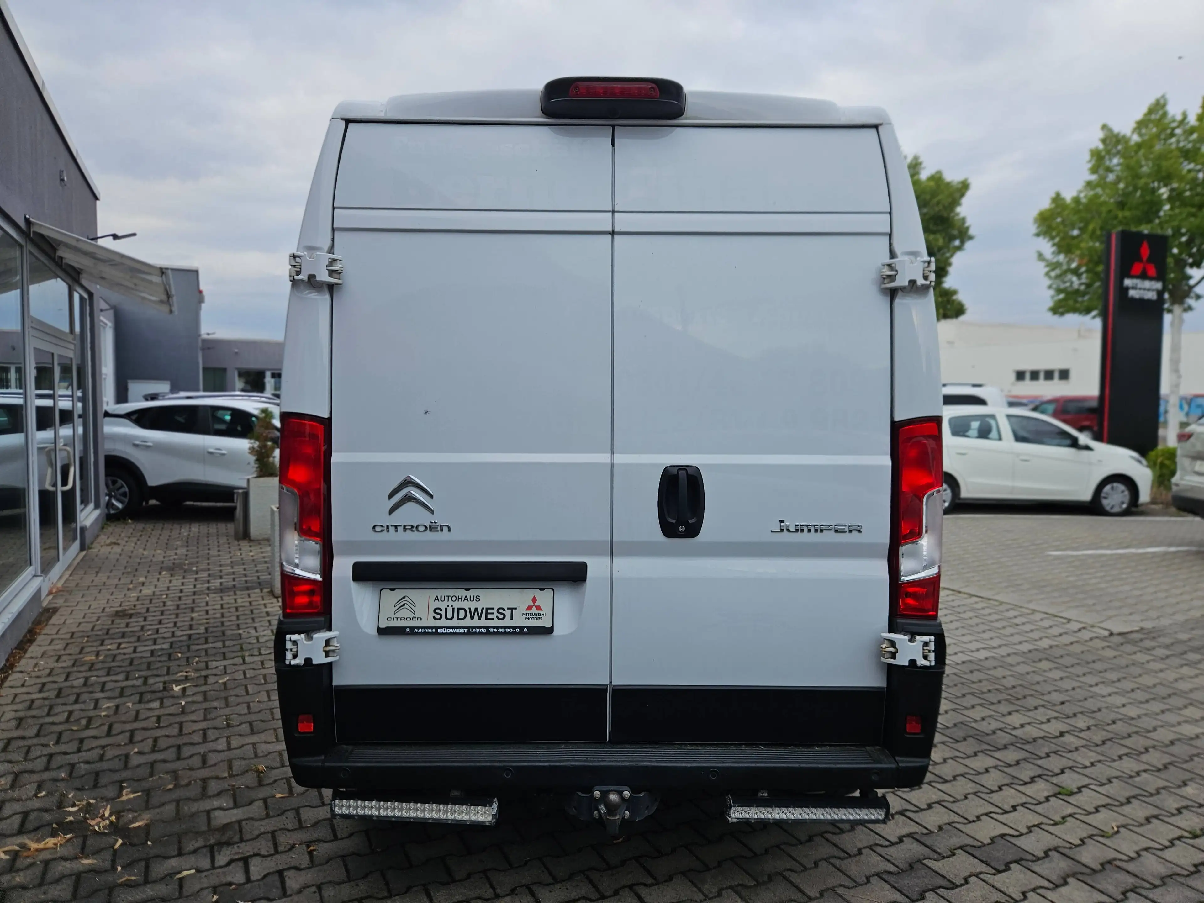 Citroen Jumper Jumper 35 BlueHDi 165 L3H2 S&S Driver — photo 2
