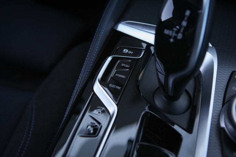 BMW 545 5-serie 545e M-Sport Sedan | BTW | — photo 12